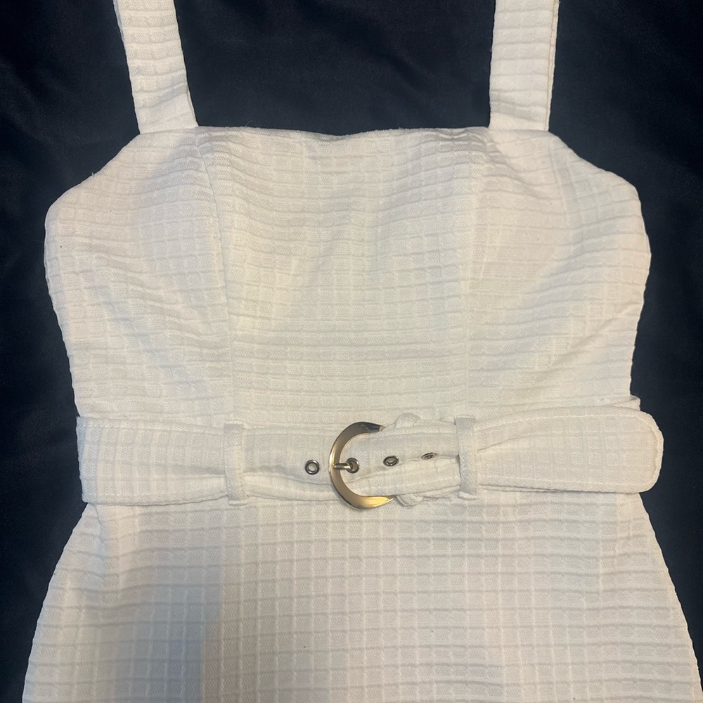 Elegant White Midi Dress